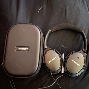 Bose Black Over-Ear Wired Headphones with Case